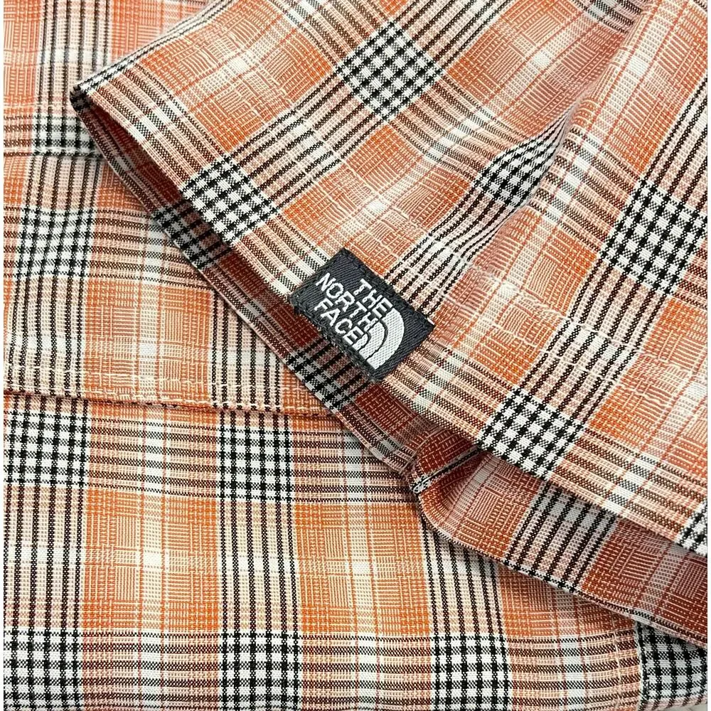 THE NORTH FACE Button Down Dress Shirt Mens M Short Sleeve Collared Orange Plaid